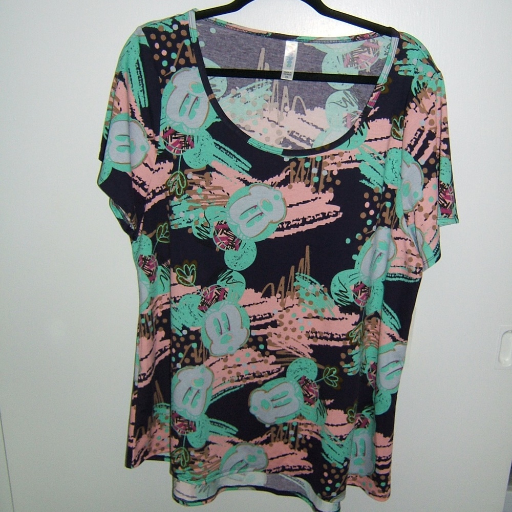 BNWT 2xl LulaRoe Disney Classic Tee